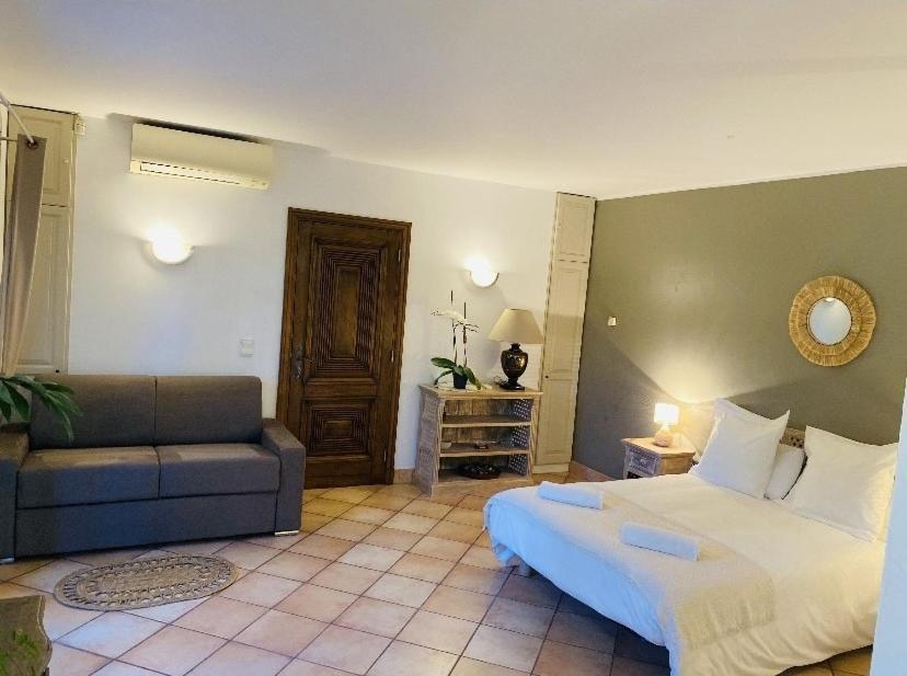 Le Mas Des Amandiers Saint Paul de Vence Exterior photo